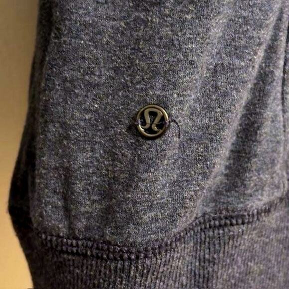 Lululemon Full Zip Vented Scuba Sweatshirt Chambray Heather Navy Womens Size 6 - Picture 11 of 14